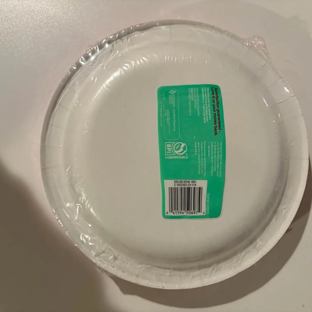 Up & Up Red White Striped Paper Plates 8.5” Heavy Duty 38 Count Party Pack